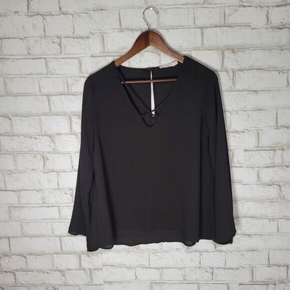 Lush Tops - LUSH long sleeve black blouse